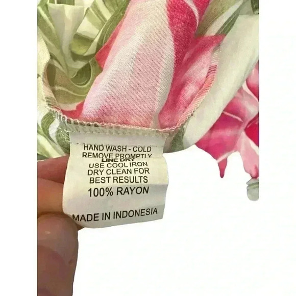 - Coconut Moon Floral Maxi Dress,  A Hilo Hattie Brand, One Size Pre-Owned - Picture 5 of 5